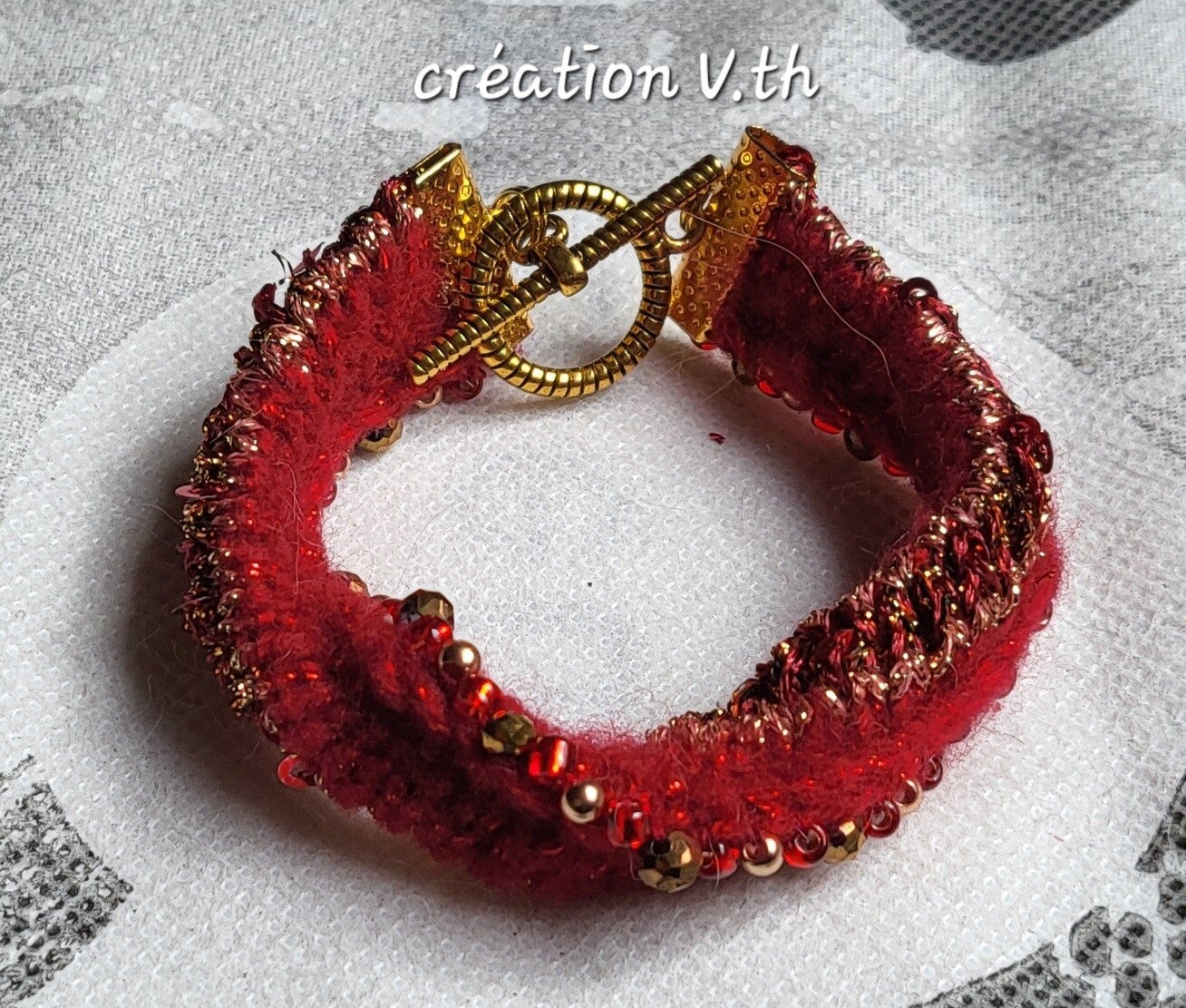 "Pailleté-rouge" B-VTH 62