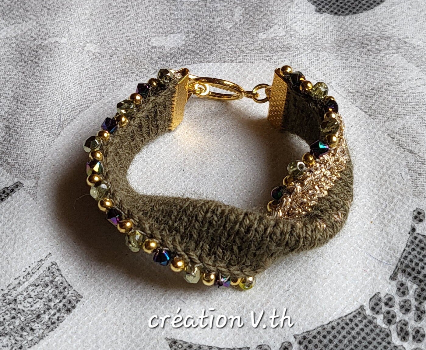 "Pointes d'or" B-VTH 24