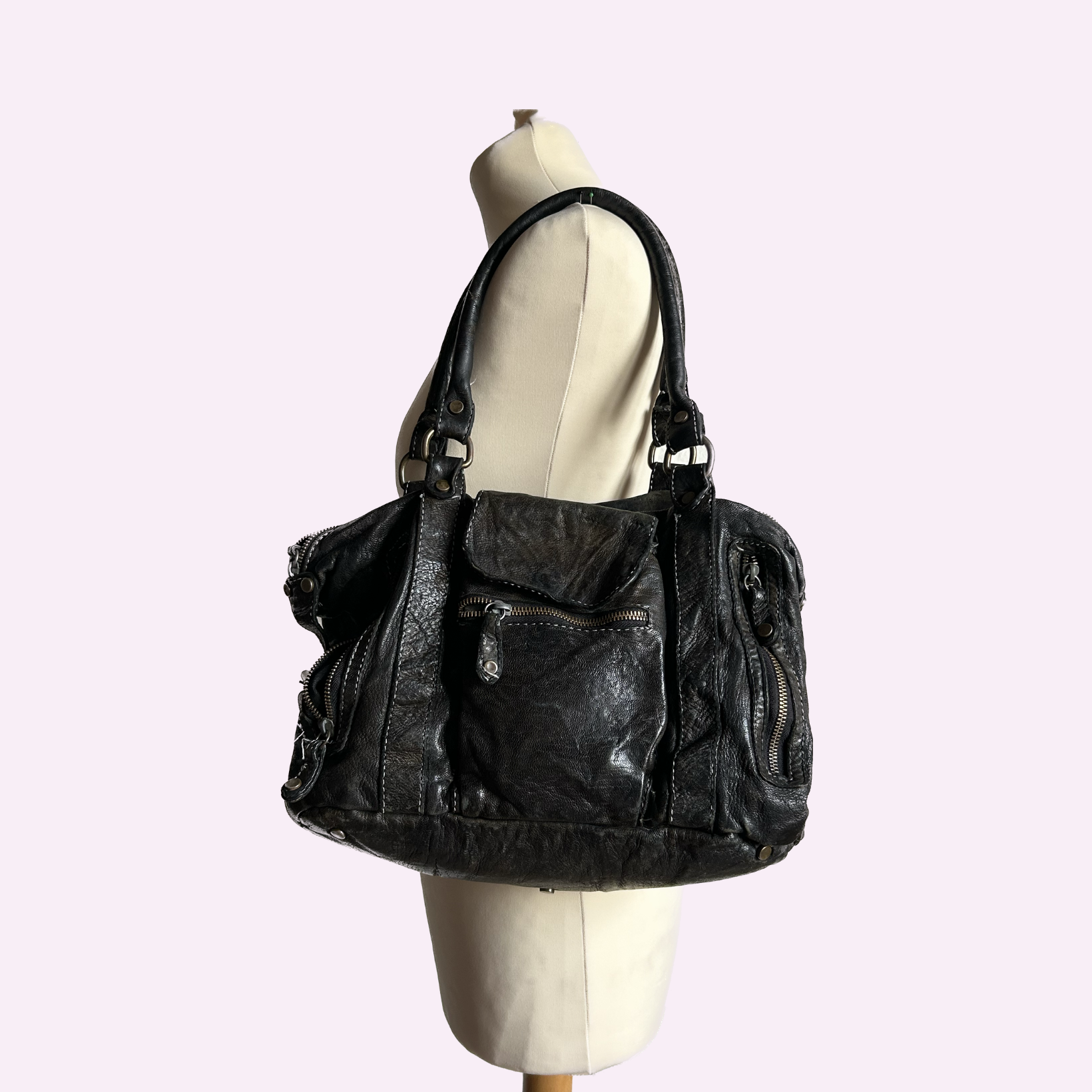 Leather bag