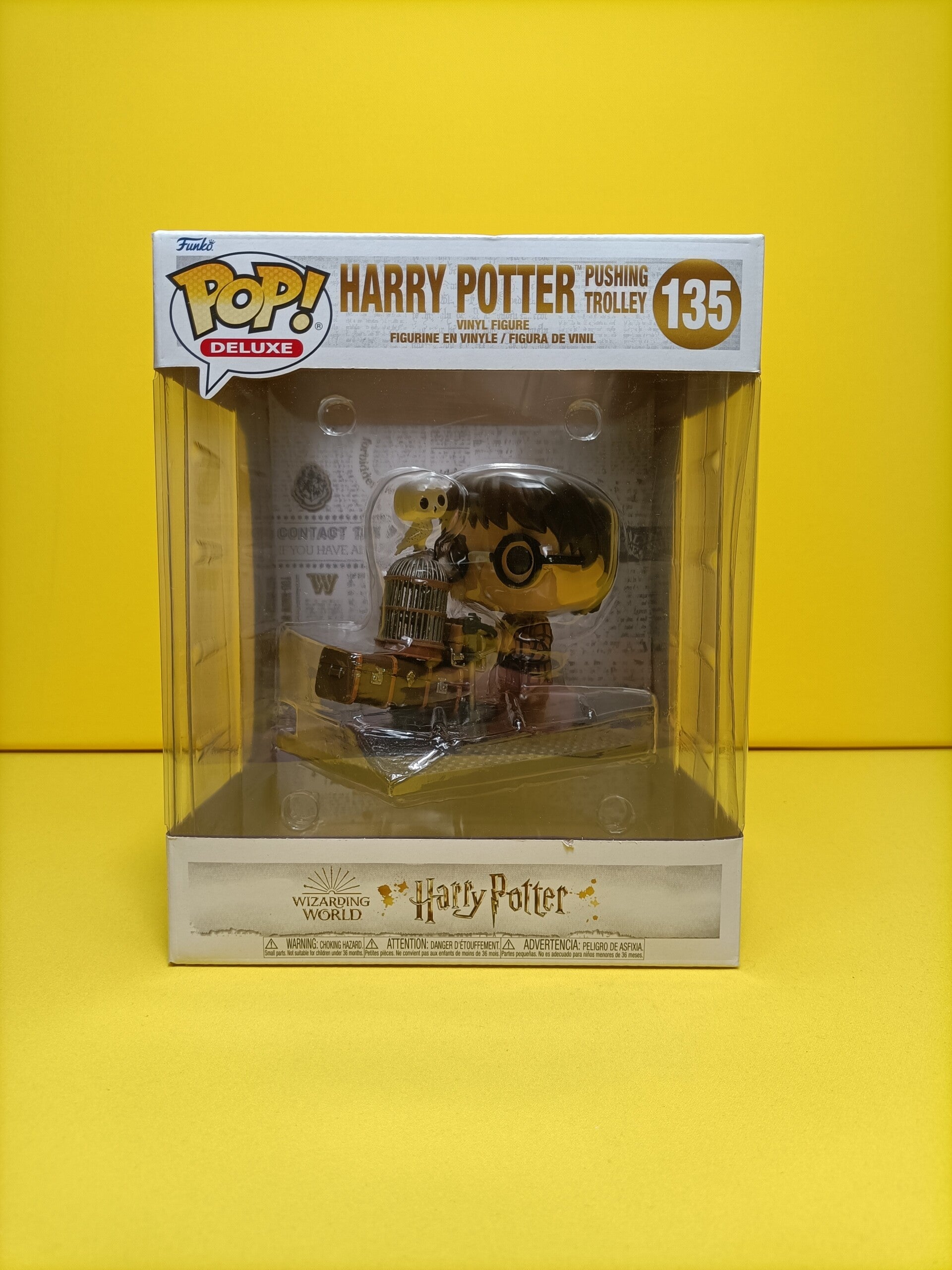 Funko Pop DeLuxe 135 Harry Potter pushing Trolley (6 Inch Pop) - Harry Potter