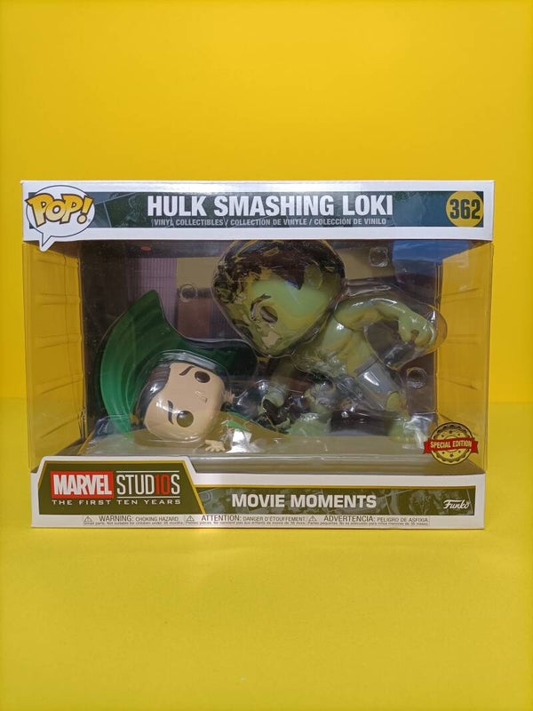 Funko Pop Moviemoment 362 Hulk smashing Loki (Special Edition) - Marvel Studios The First Ten Years
