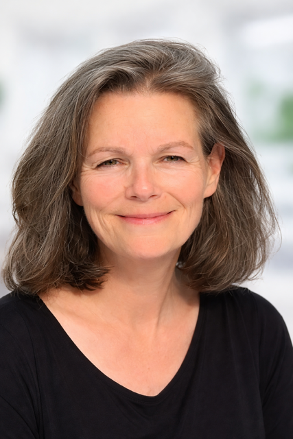 Portretfoto van Fenna van der Velde