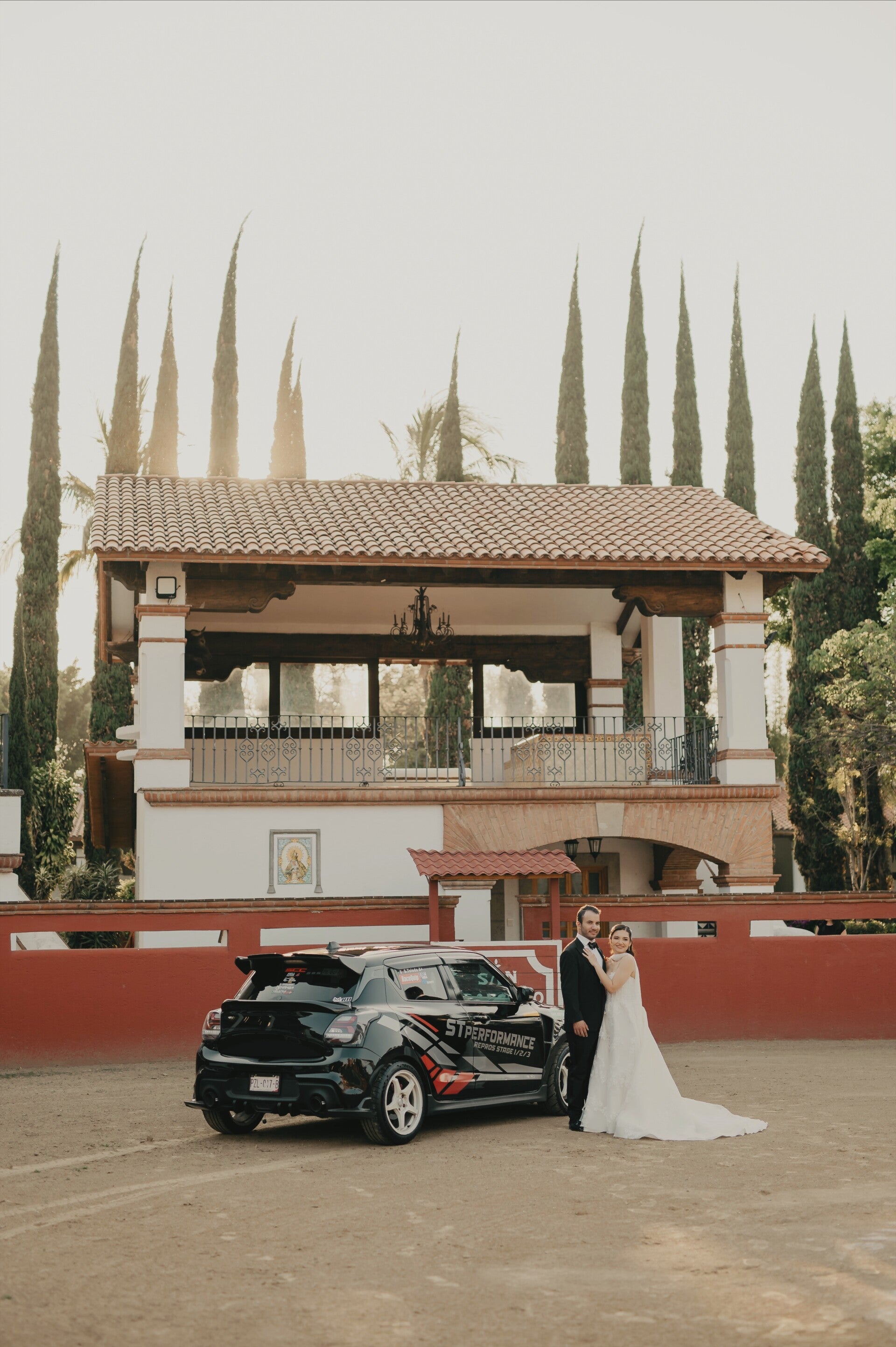 a508b2e7-f9ee-4b35-a730-f303b29f9876-standard.jpg