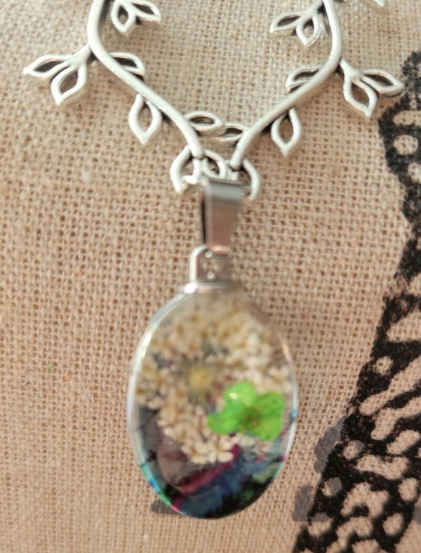 Branch necklace