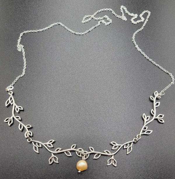 Branch necklace