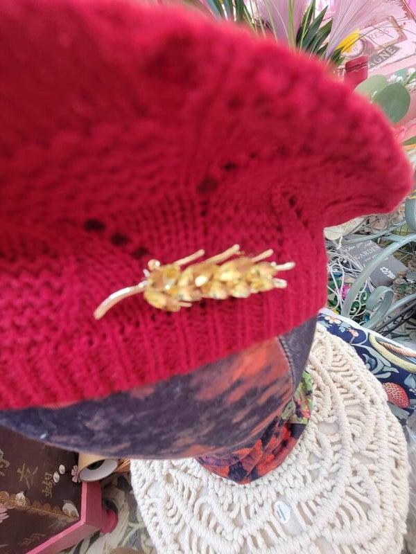 Beret red