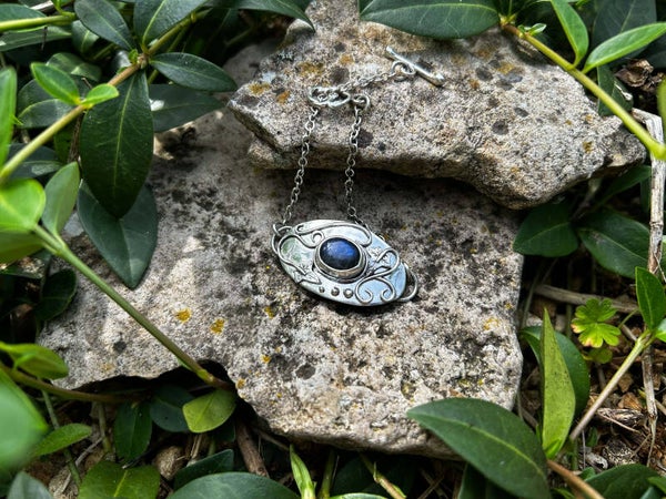 Bracelet elfique "Prï'sylna" - Labradorite bleue foncée et argent massif