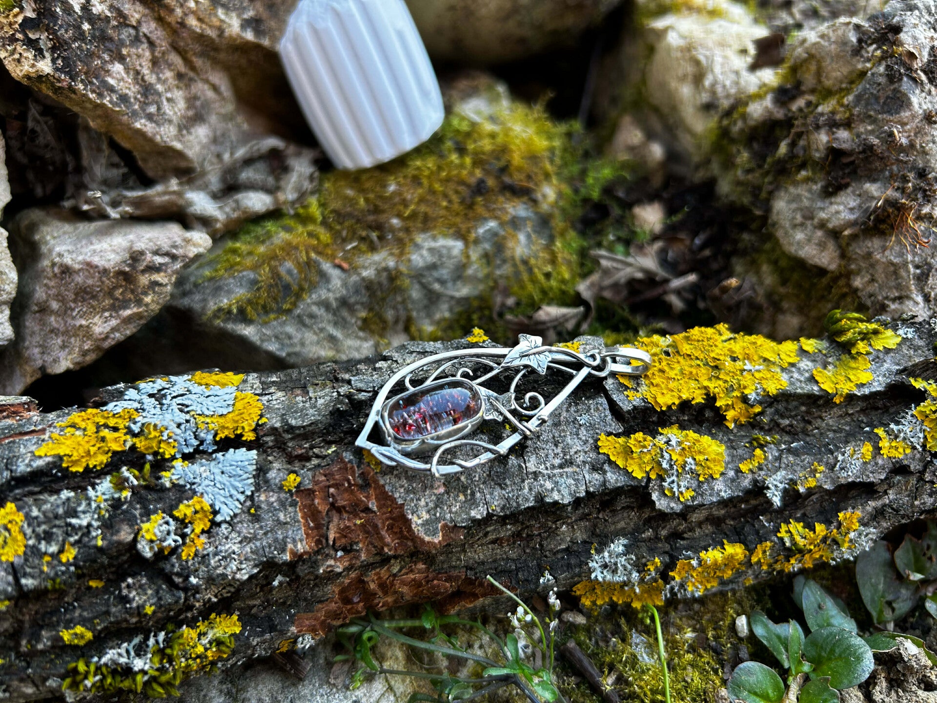 Pendentif elfique "Fleanör" - Quartz Hématite et argent massif