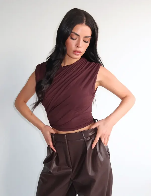 Unique the label mira top brown