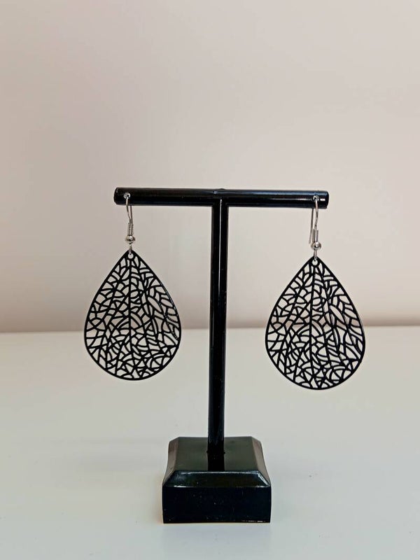 Boucles d'oreilles noires