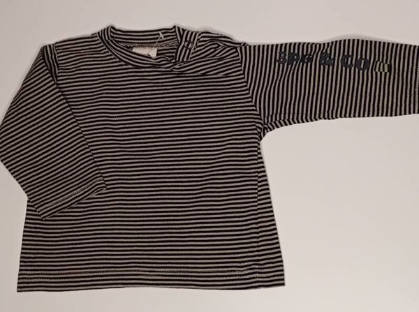 Haut à rayures
