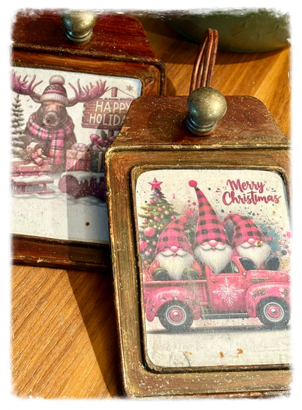 Tag en métal (vendu)