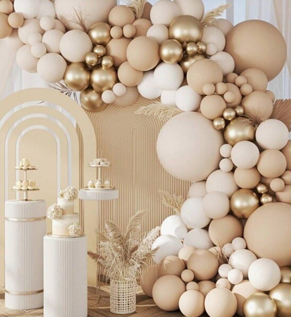 Custom balloon garlands Hobart Party Pop N Creations