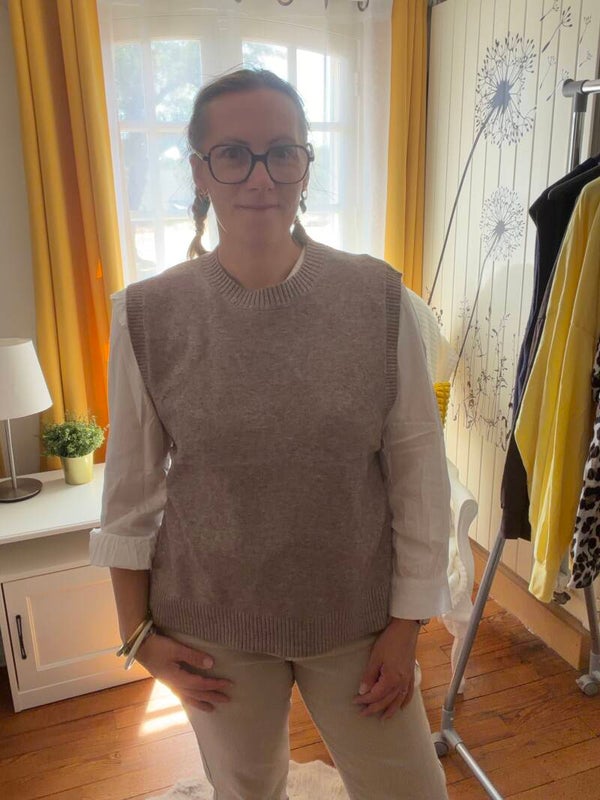 Pull sans manches taupe