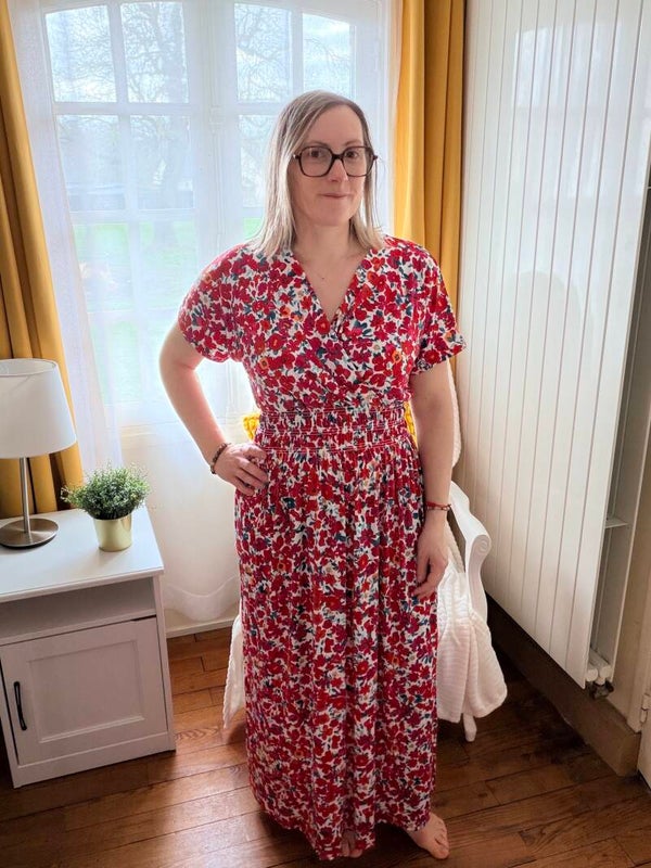 Robe magique fleurie rouge