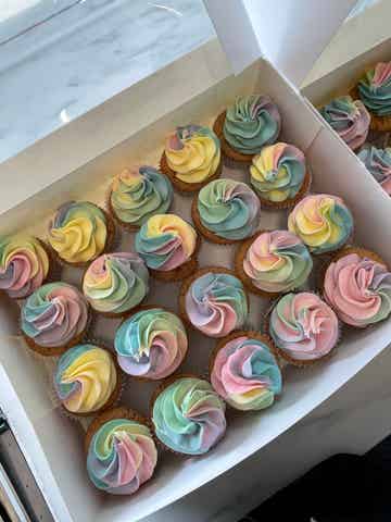 Regenboog Cupcakes