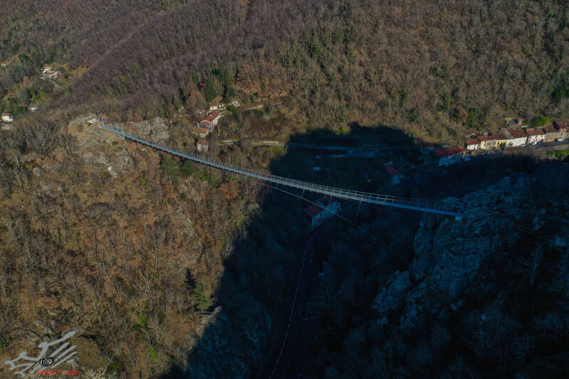 Vue sur la Passerelle de Mazamet  par drone