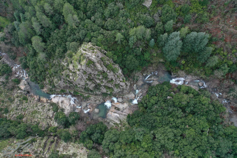 L'Arles offrant de multiples cascade vu par drone