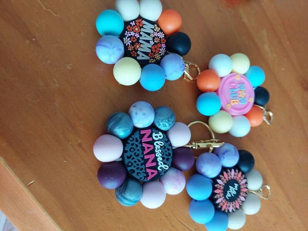 Daisy Keychains Large