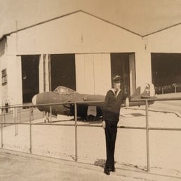 avionhourtin2.jpg