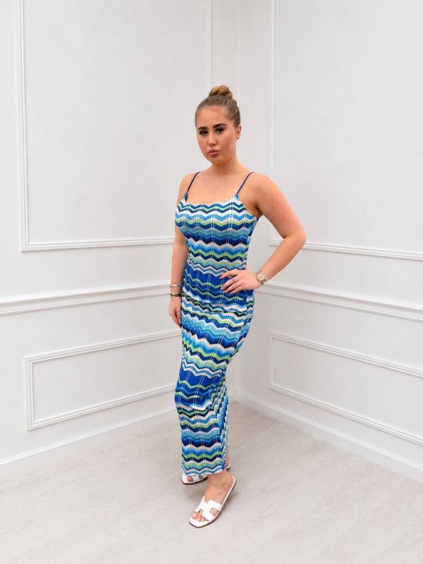 The perfect summer dress 💙💚