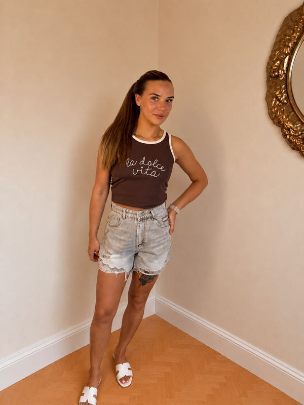 Short 🤎