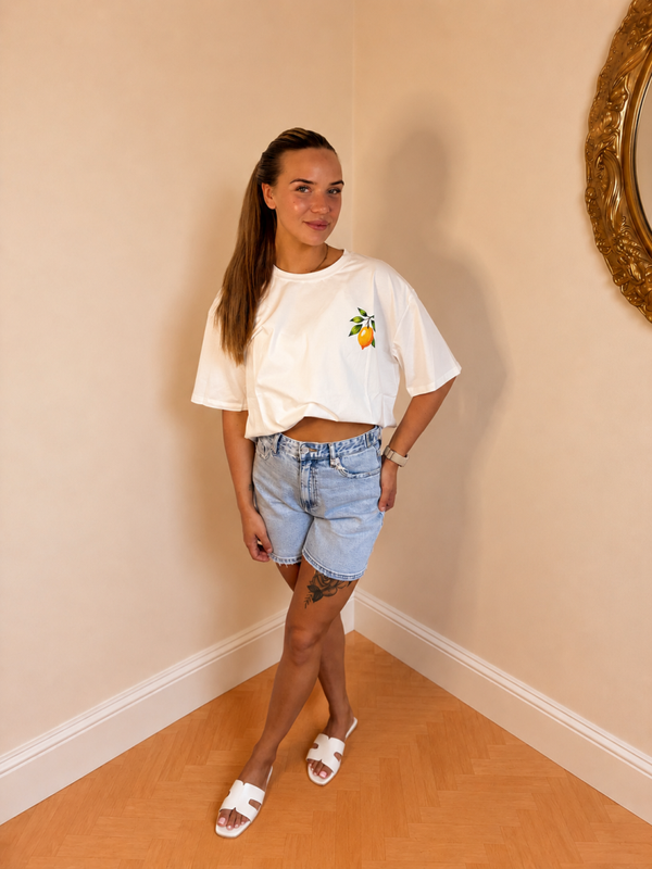 The perfect summer shirt💛🍸