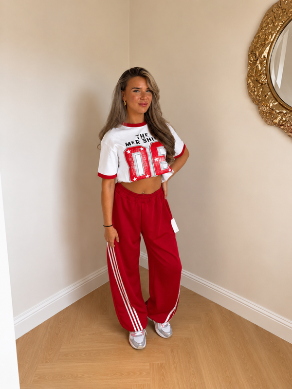 Comfy red broek