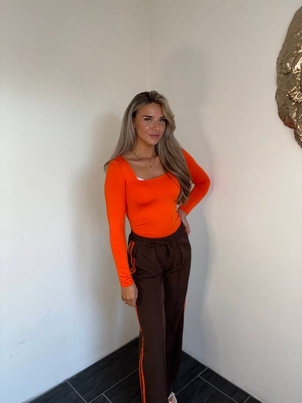 oranje top