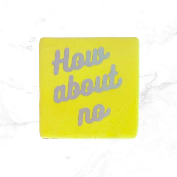 Tegel How about no - geel