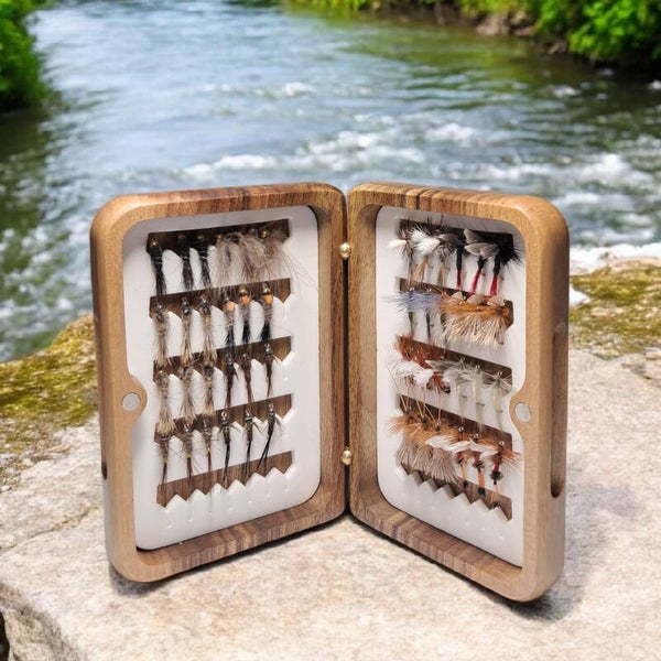 Mayfly Medium Side Open Wooden Fly Box With Flies