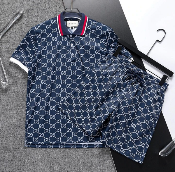 GUCCI T-Shirt Suit