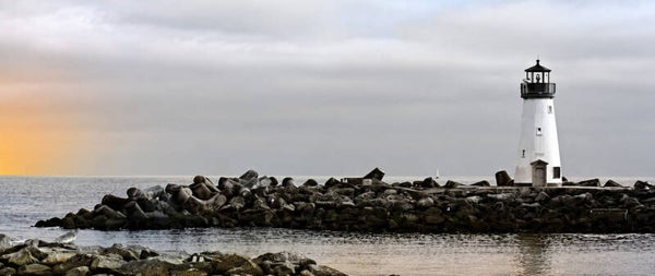 Lighthouse Landscape 2044