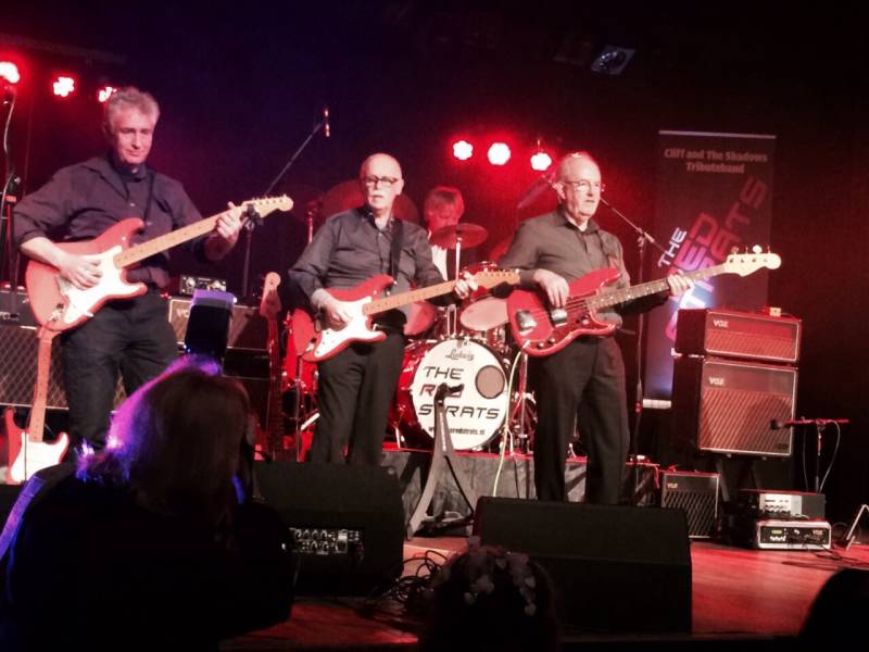 GASTOPTREDEN BIJ THE RED STRATS 2015