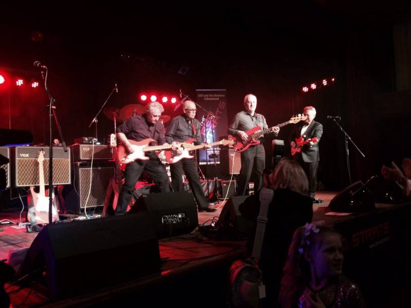 GASTOPTREDEN BIJ THE RED STRATS 2015