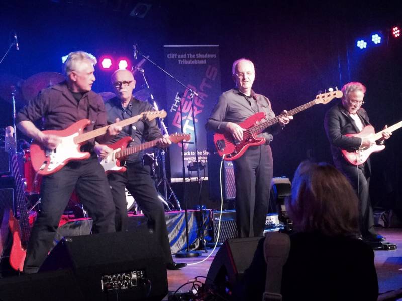 GASTOPTREDEN BIJ THE RED STRATS 2015