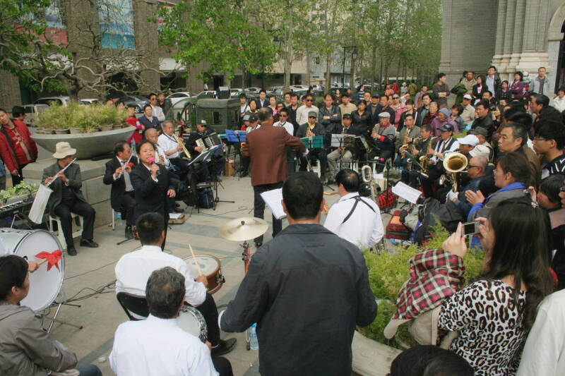 Adrien - Concert de rue