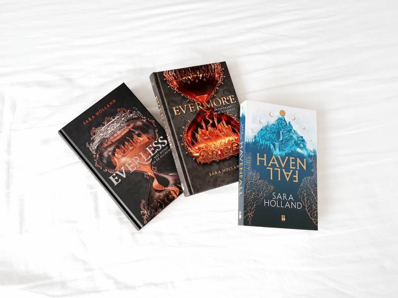 Recensie van Havenfall, Sara Holland - Blossom books | turnthepages.nl