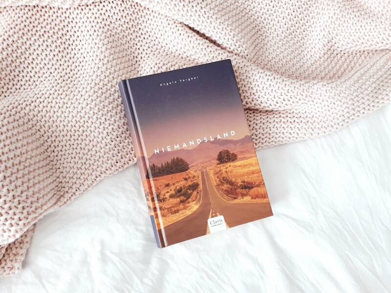 Recensie van Niemandsland - Angelo Vergeer | turnthepages.nl