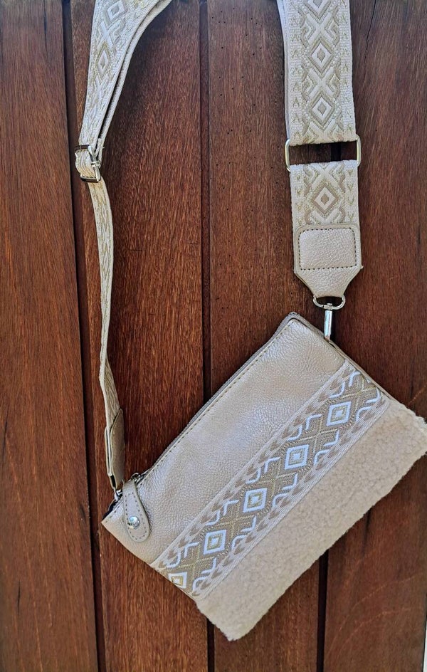 Cross bag beige