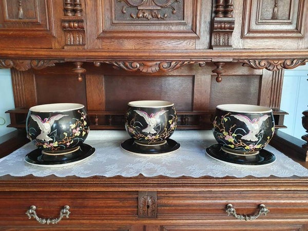Decor 199 Petrus Regout - Cachepot zwart met vogel