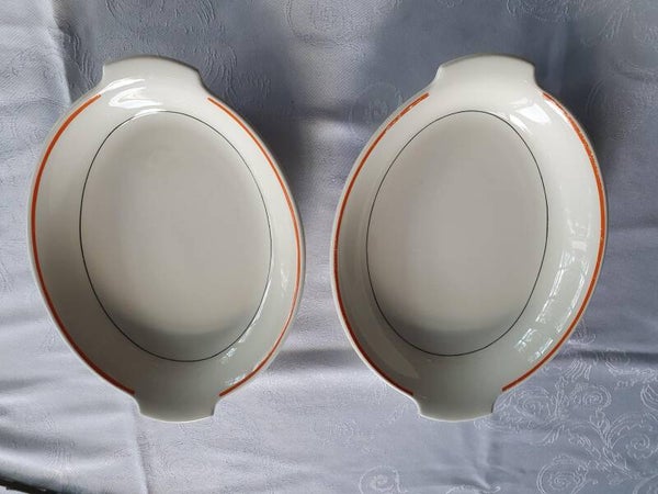 Broodschaal Petrus Regout - Model Zeeland, Decor oranje, zwarte bies