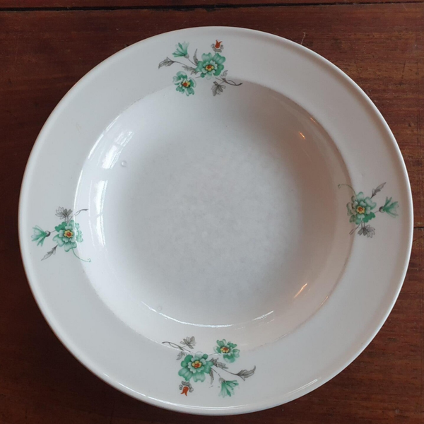 Diep bord - Model Boudewijn, decor 2784D; groene bloem