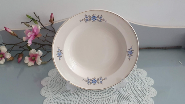 Diep bord - Petrus Regout - Marianne decor 823 - Vergeet me nietje