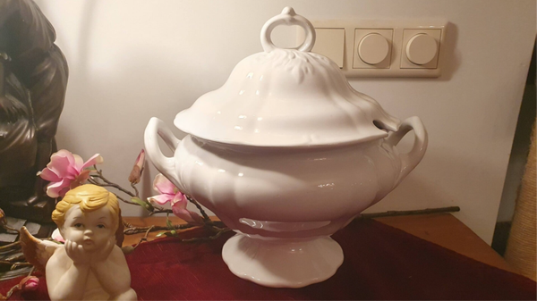 Soepterrine - Société Céramique Maastricht - Wellington wit