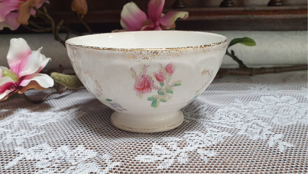 Kom - Petrus Regout - Decor rose roos