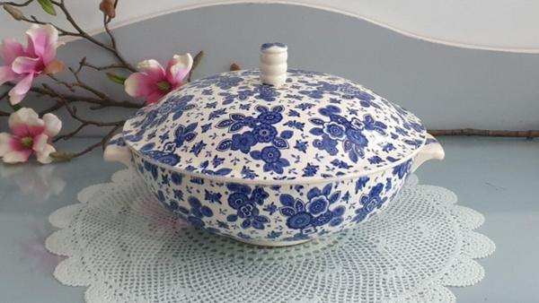 Dekschaal - Société Céramique Maastricht - Decor Beatrix