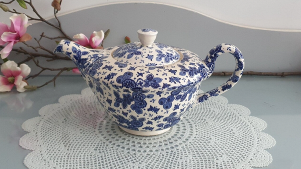 Theepot - Société Céramique Maastricht - Decor Beatrix