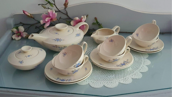 Theeservies 6 persoons art deco - Petrus Regout - Marianne decor 823 - Vergeet me nietje