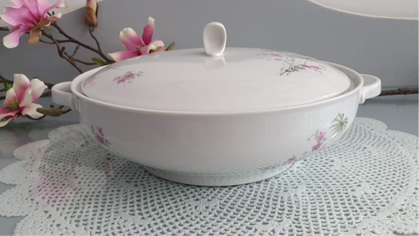 Mosa Dekschaal, decor wit met roze bloemetjes/ papyrus